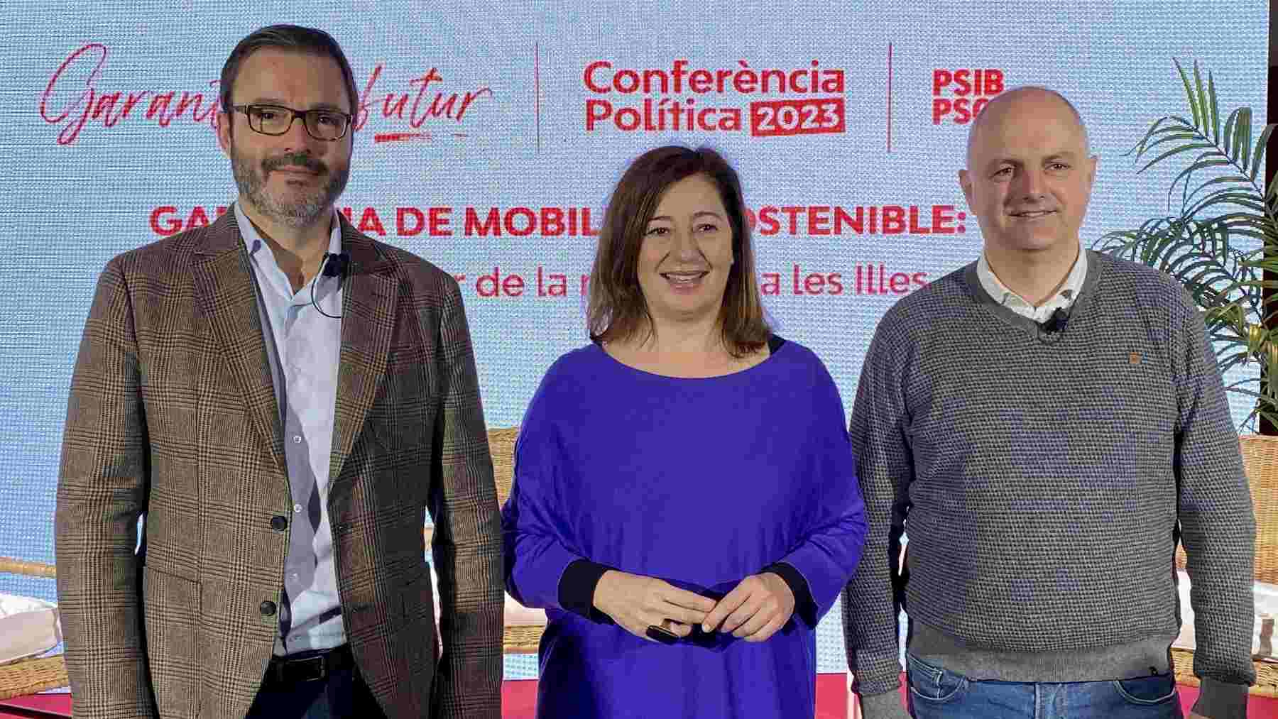 El alcalde de Palma, José Hila, la presidenta del Govern, Francina Armengol, y el director de Movilidad, Jaume Mateu.
