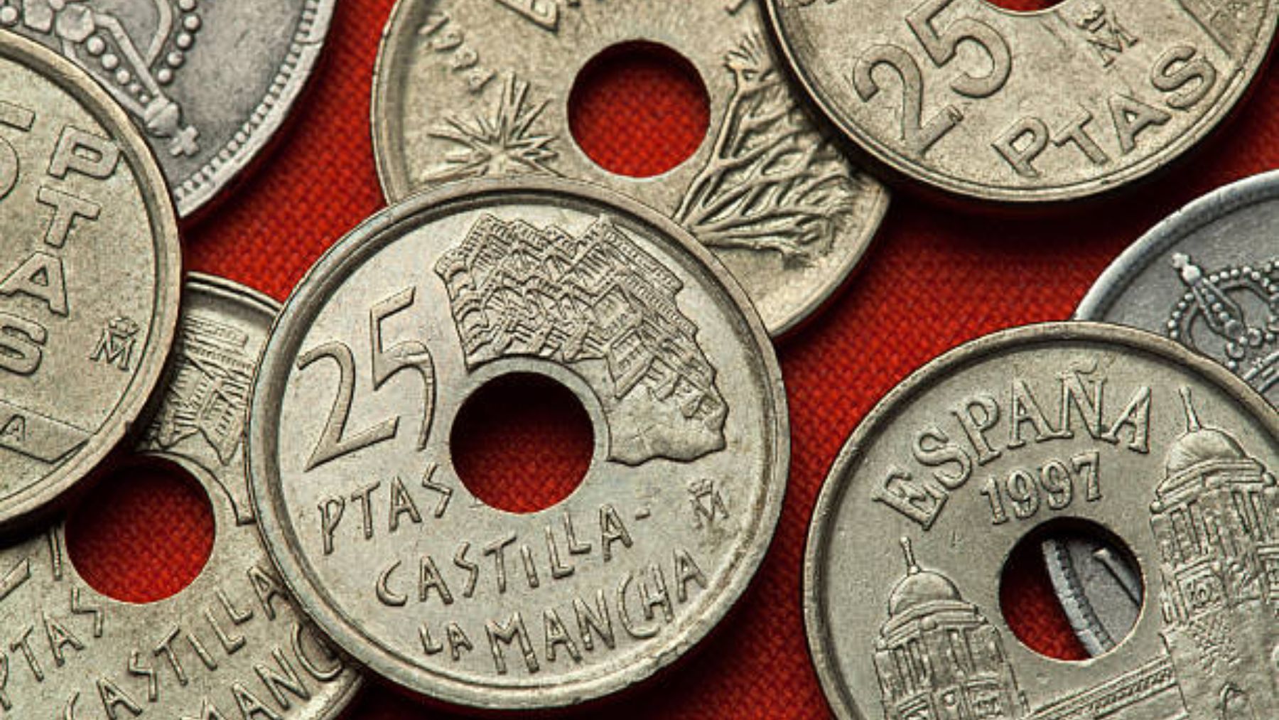 Descubre la moneda de 25 pesetas que tiene bastante valor