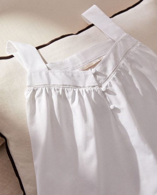 período técnico grande Zara Home tiene los pijamas más elegantes y baratos del mercado