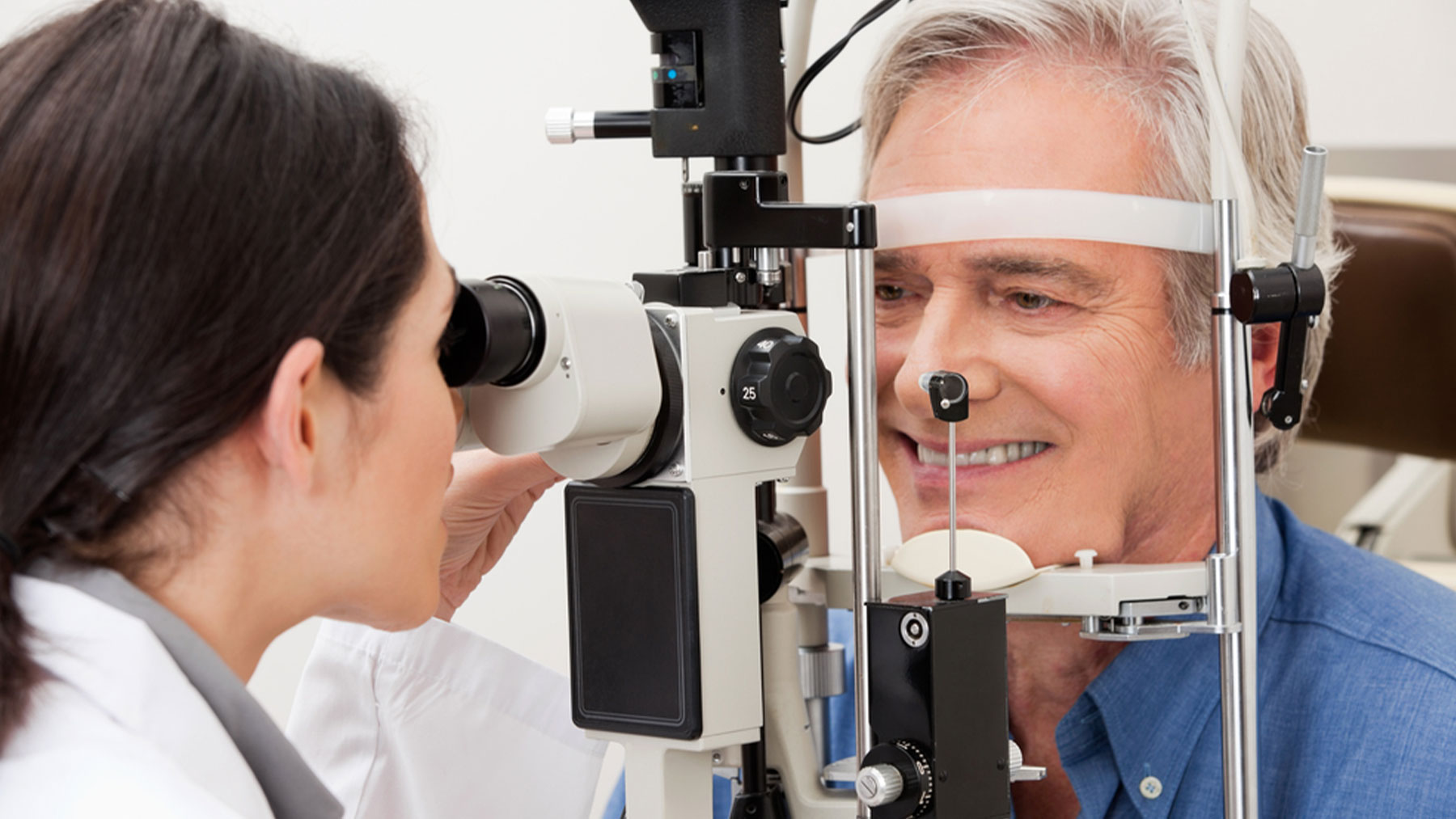 La única forma de detectar el glaucoma es mediante una exploración oftalmológica completa.