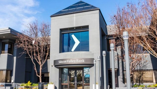 EEUU interviene Silicon Valley Bank y sondea su venta tras la fuga de depósitos