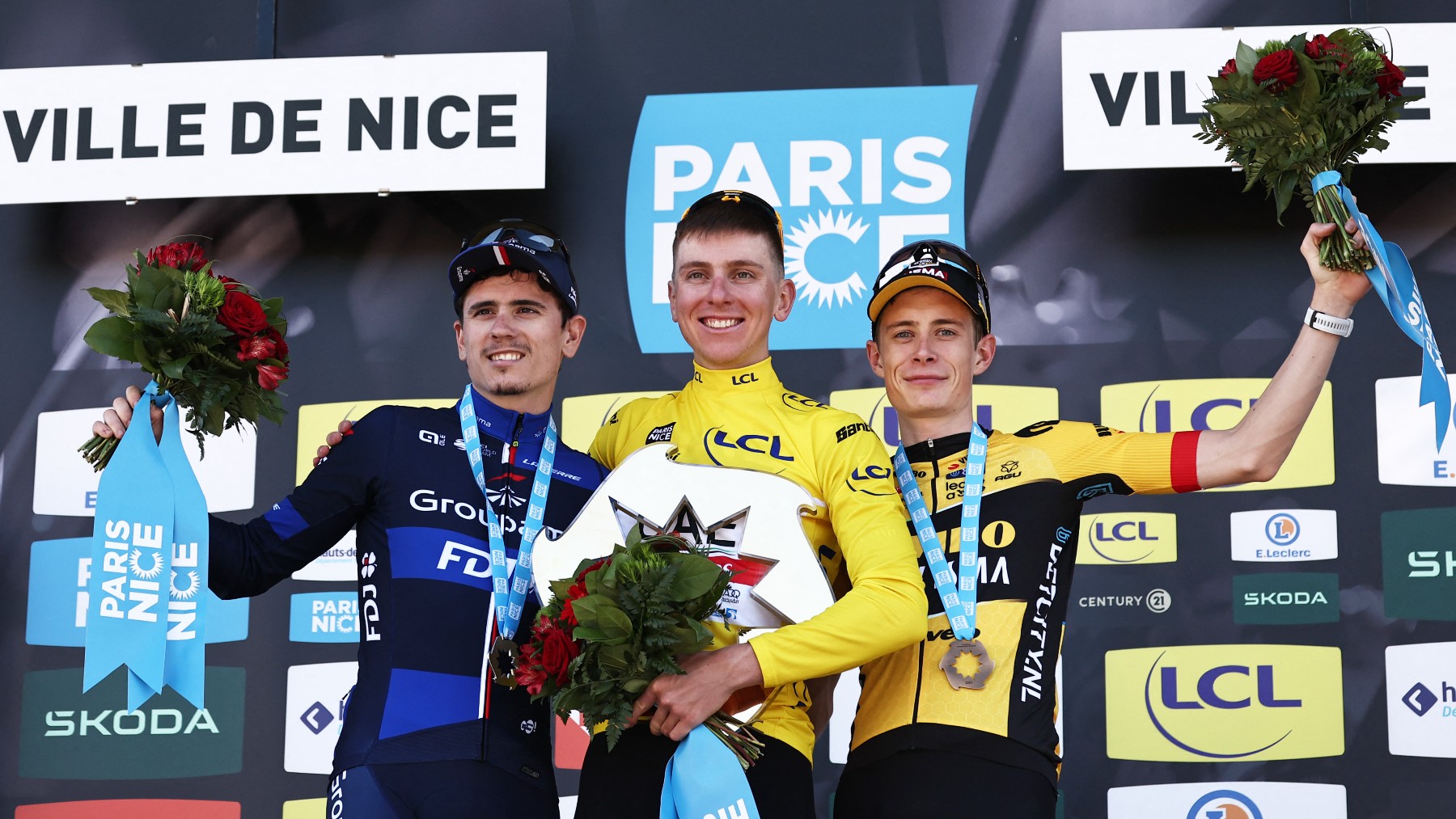 Gaudu, Pogacar y Vingegaard, en el podio de la París-Niza. (AFP)