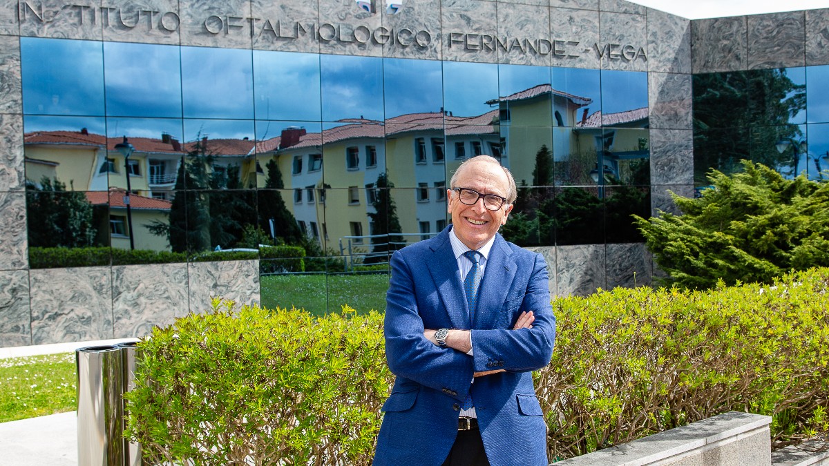Profesor Fernández-Vega.