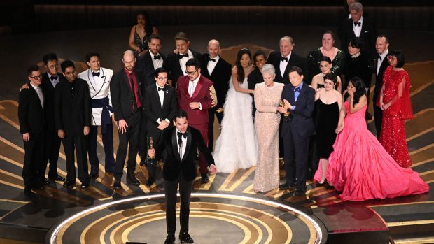 'Todo a la vez en todas partes', Oscar a la mejor película 2023 (Foto: AFP).