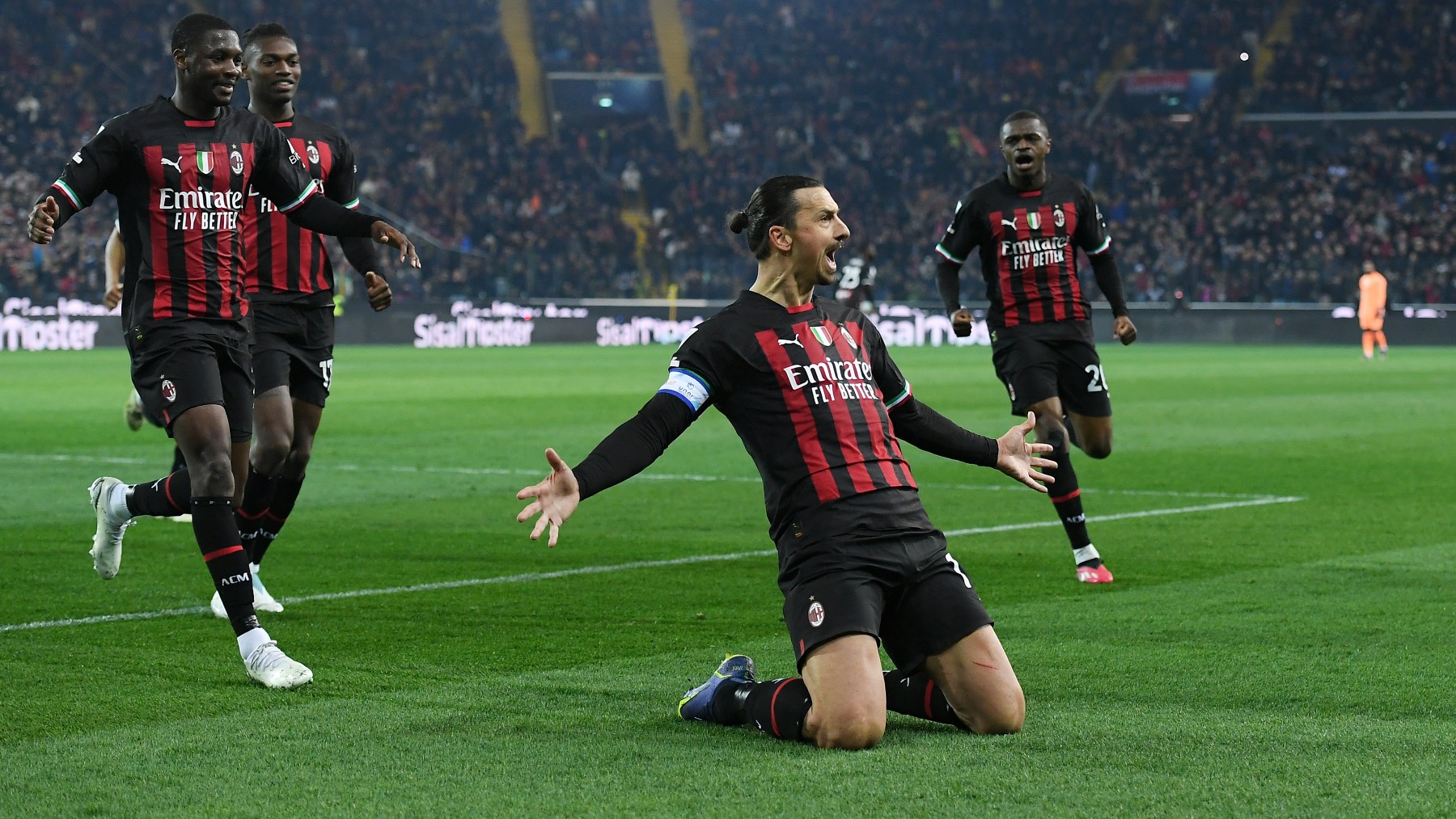 Ibrahimovic celebra un gol. (Getty)