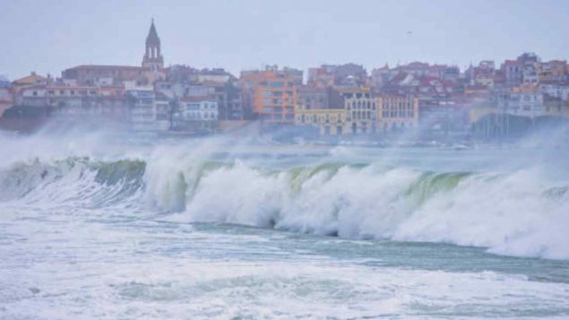 El preocupante tiempo que llega a España: alerta por vientos huracanados jamás vistos antes