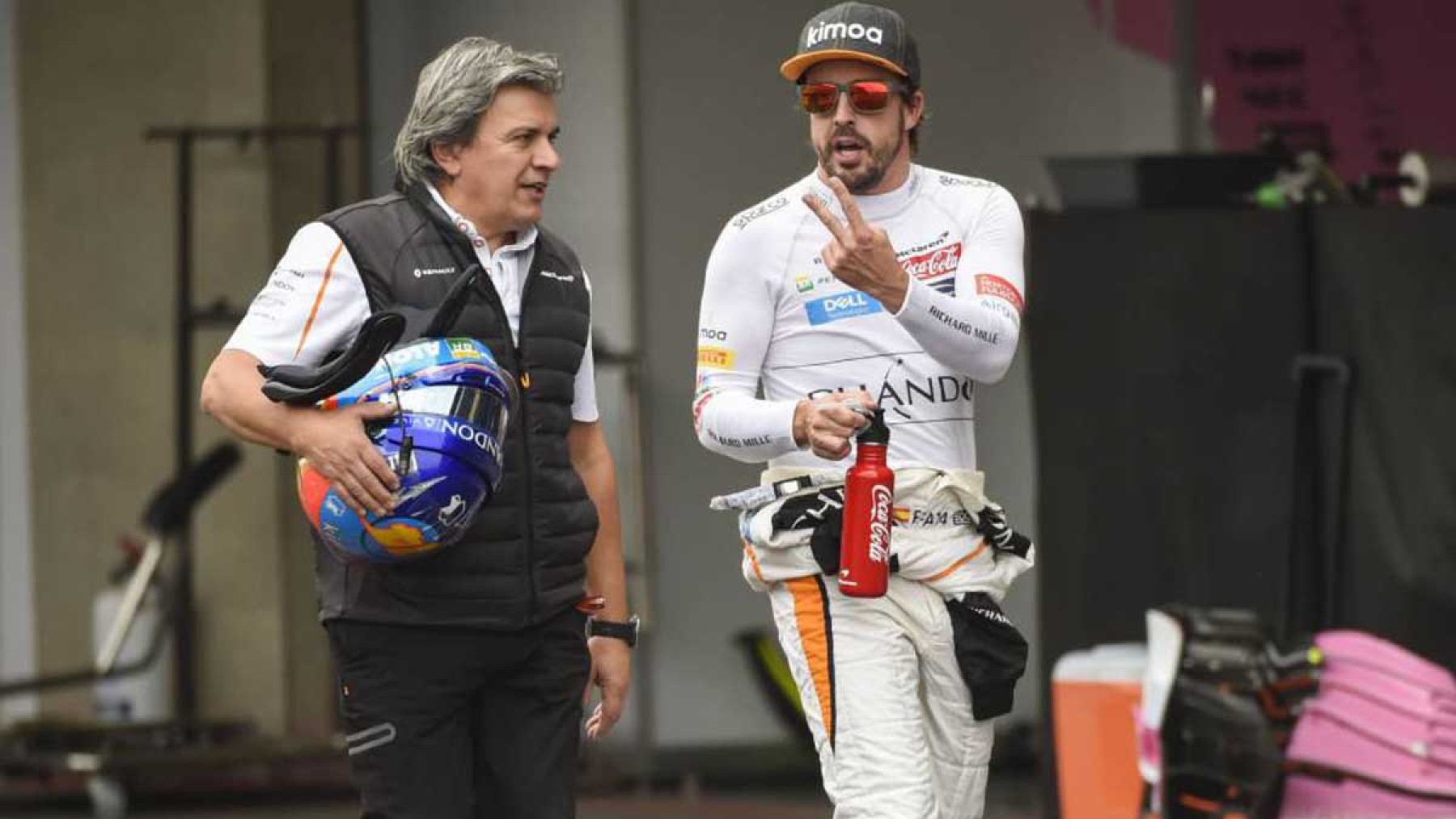 Fabrizio Borra, junto a Fernando Alonso.