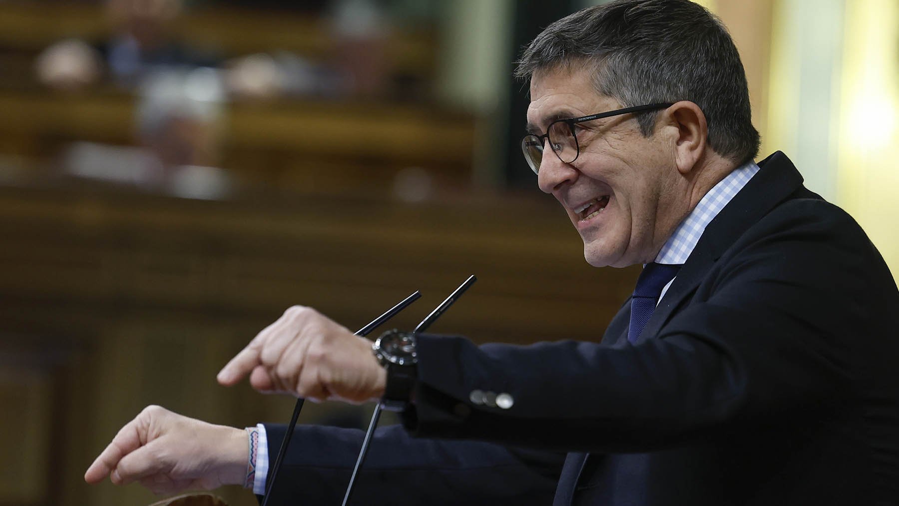 El portavoz socialista Patxi López durante el debate de la moción de censura.