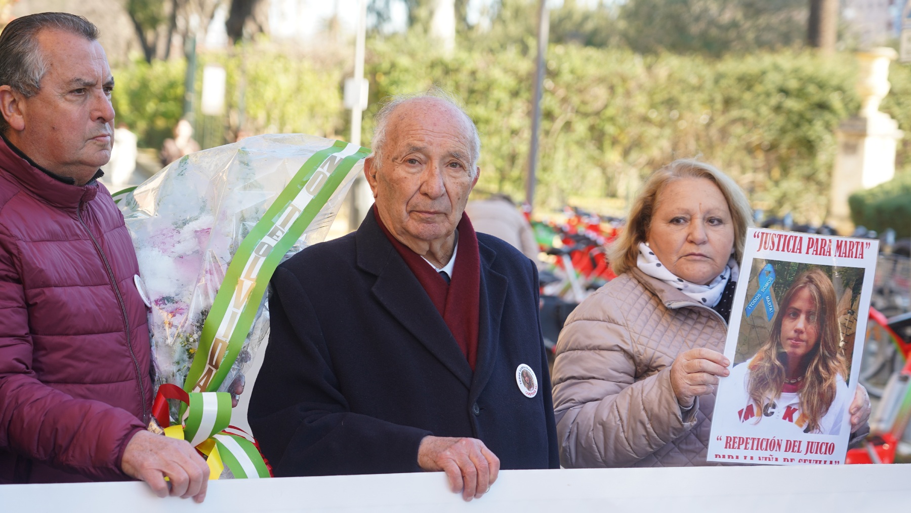 José Antonio Casanueva (c), abuelo de Marta del Castillo (EUROPA PRESS).