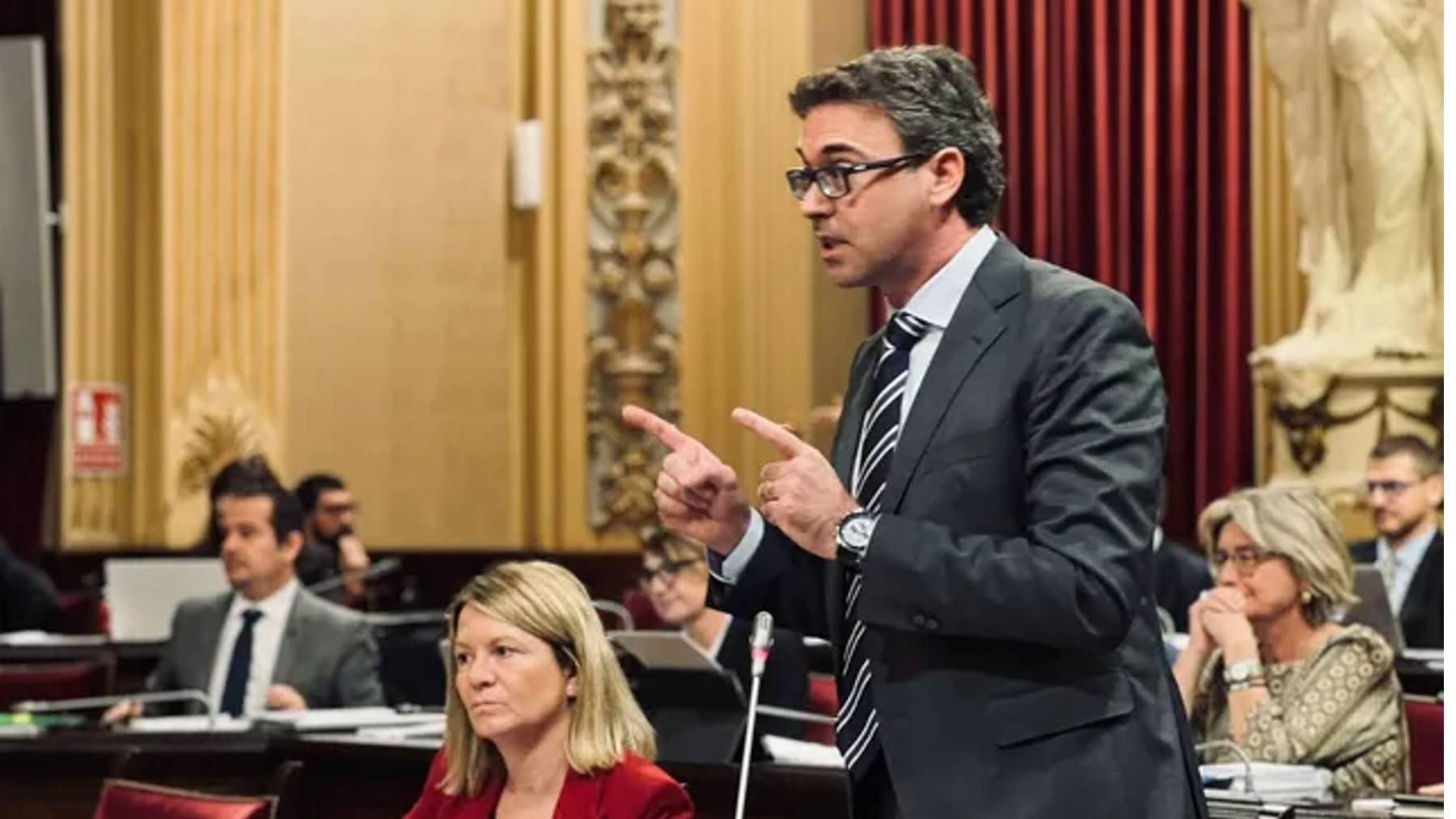 El portavoz del PP, Toni Costa, en el Parlament.