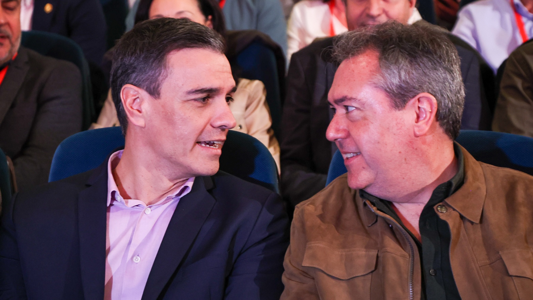 El presidente del Gobierno, Pedro Sánchez, con el secretario general del PSOE de Andalucía, Juan Espadas (EUROPA PRESS).