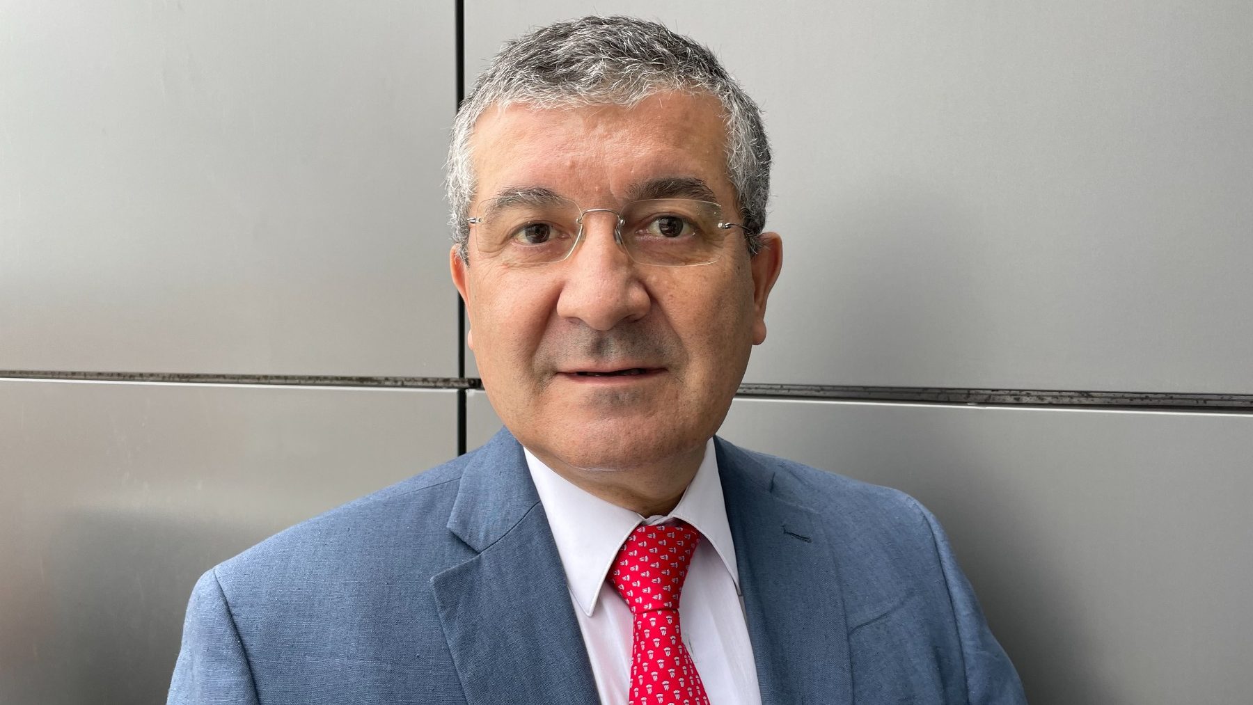 El presidente de ECO, Dr. Rafael López.