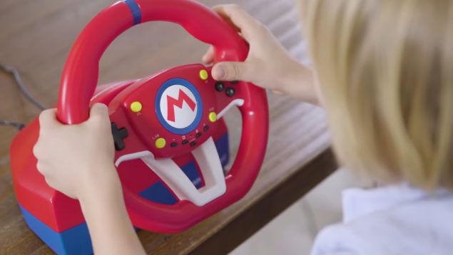 Conduce como nunca en tu Nintendo Switch con este pack de volante y pedales de Mario Kart ¡rebajado un 22%!