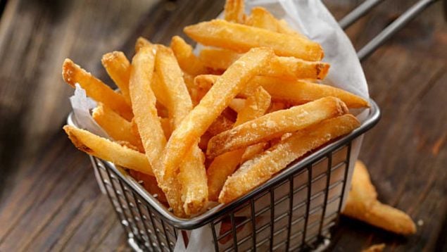 El truco definitivo para que las patatas fritas te queden más crujientes