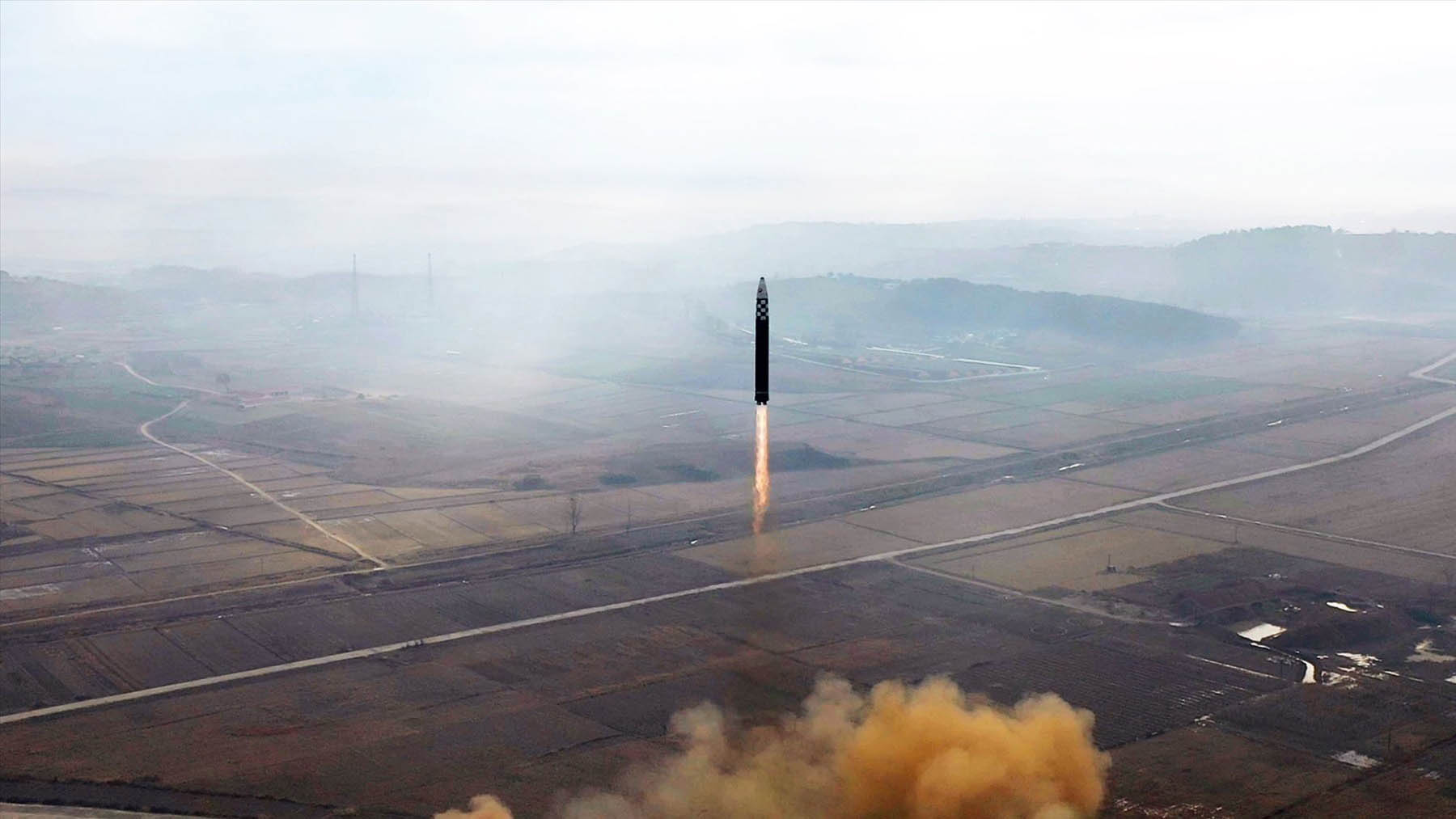 Lanzamiento de un misil en Pyongyang (Foto: EP).
