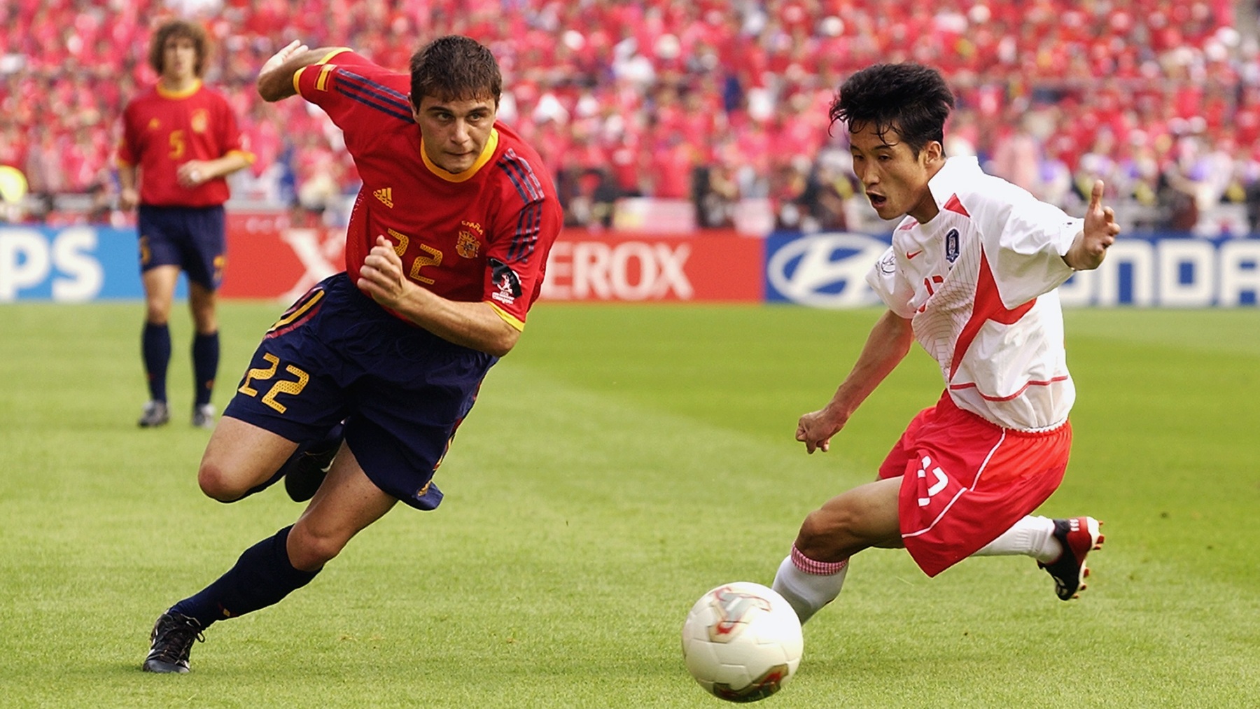 Joaquín regateando en el España-Corea. (Getty)