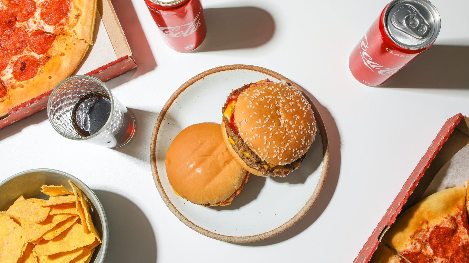 Cambio inesperado de McDonald’s en sus 4 hamburguesas más famosas: los clientes están en shock