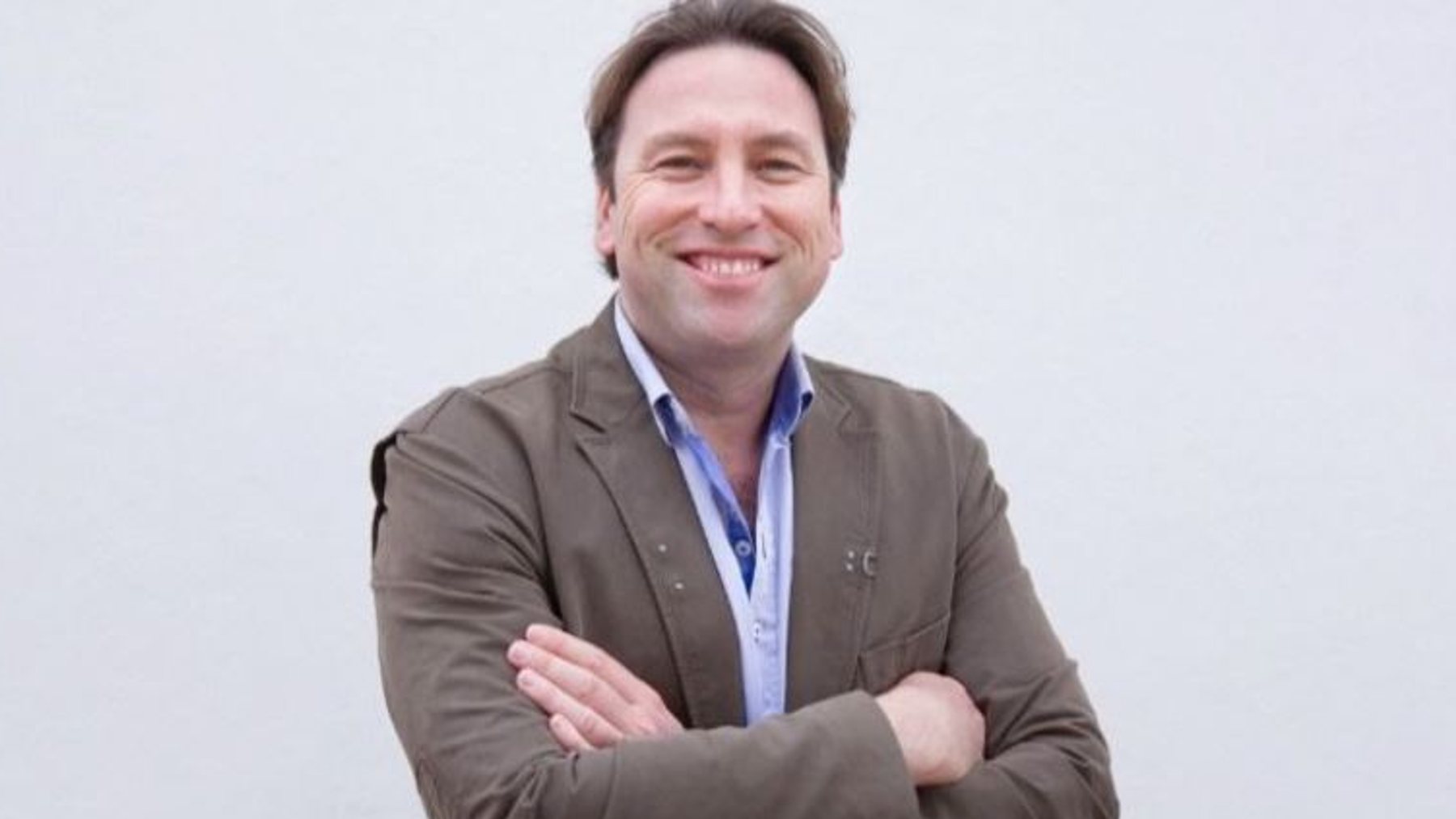 Paco Tutzó, CEO de AhorroLuzyGas.com.