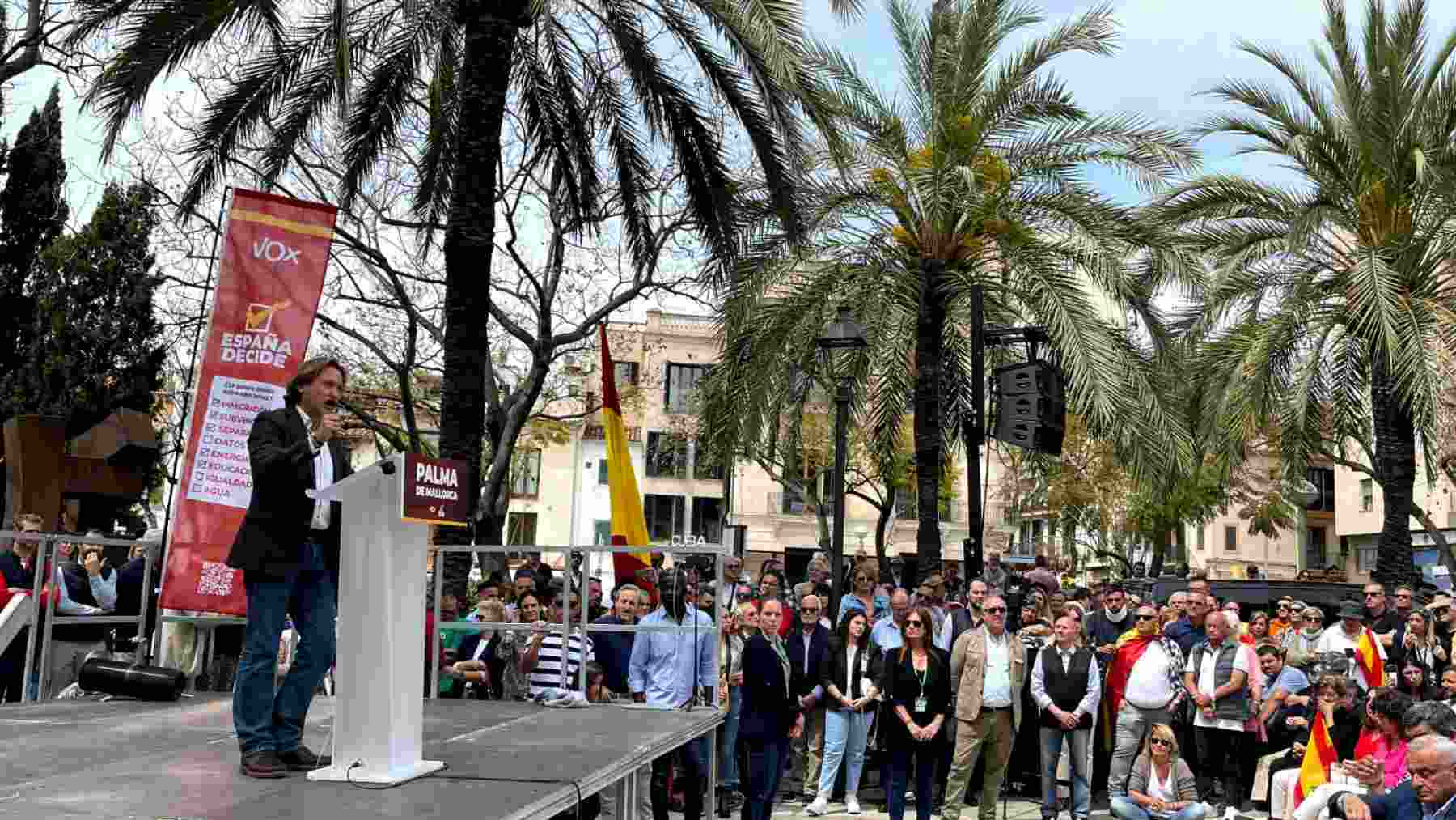 El candidato de Vox al Govern balear, Jorge Campos, hoy sábado, en Palma.