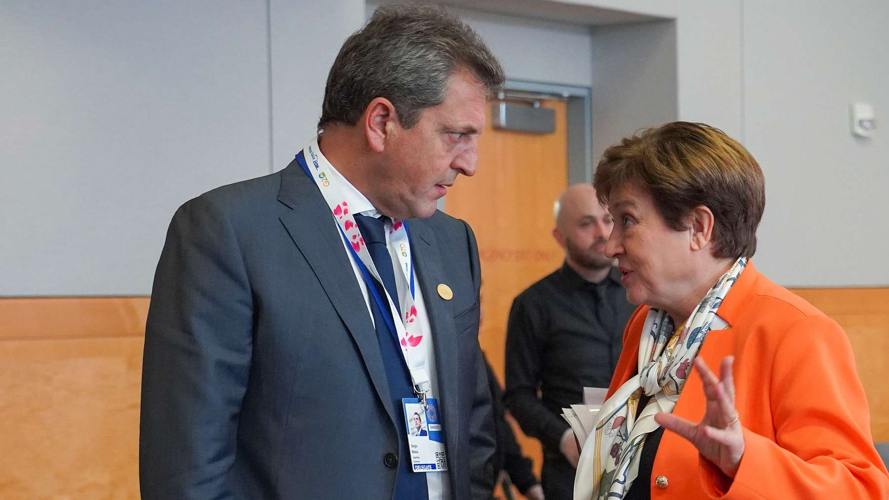 El ministro de Economía argentino, Sergio Massa junto a la directora gerente del FMI, Kristalina Georgieva.