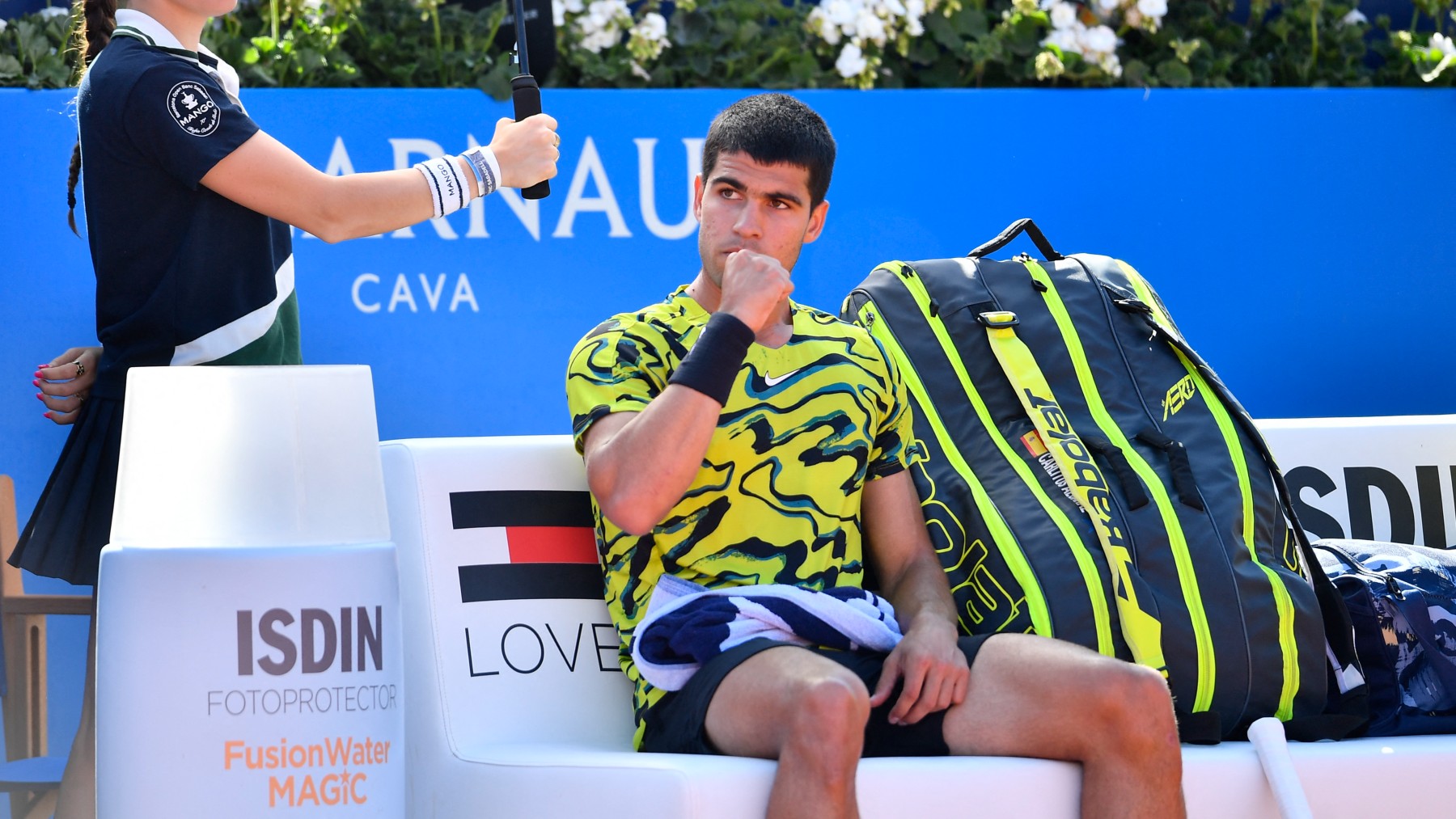 Carlos Alcaraz, en la final del Godó. (AFP)