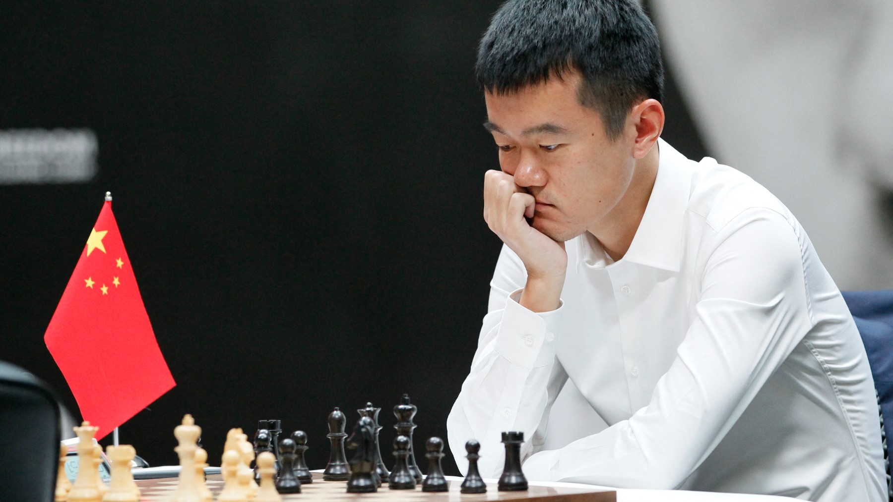 Ding Liren, nuevo campeón del mundo de ajedrez. (AFP)