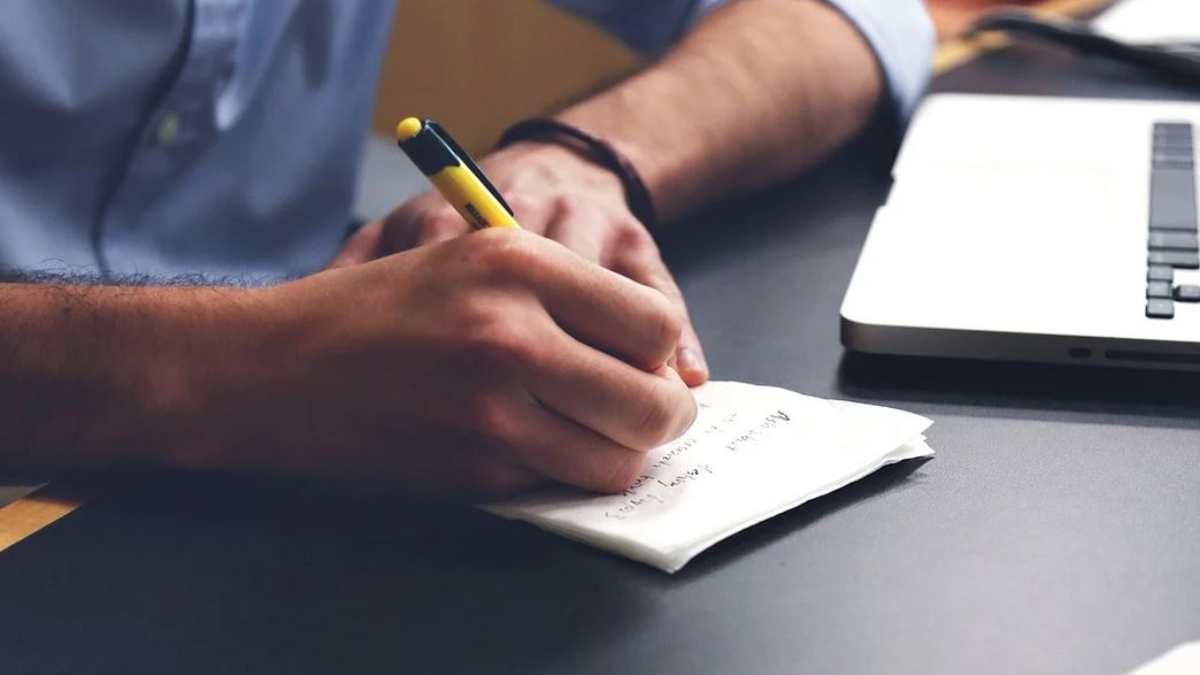Vuelve a escribir a mano: cómo nos beneficia