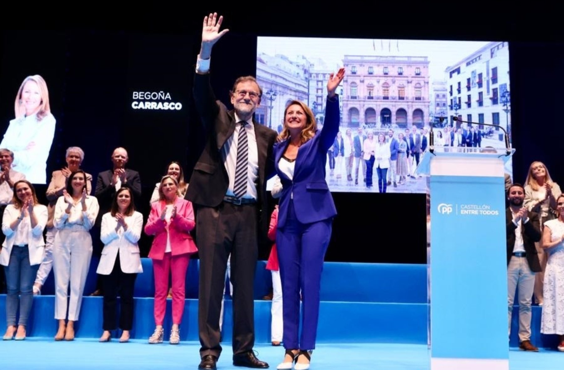 Mariano Rajoy con la candidata del PP a la Alcaldía de Castellón, Begoña Carrasco.