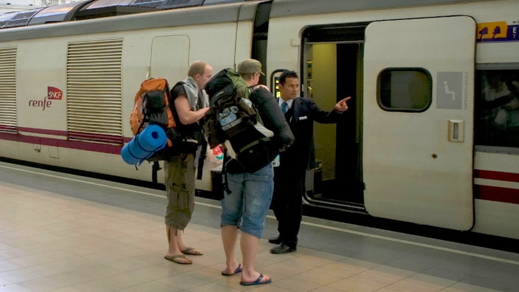 Jóvenes viajando en Interrail. (Foto: EP)