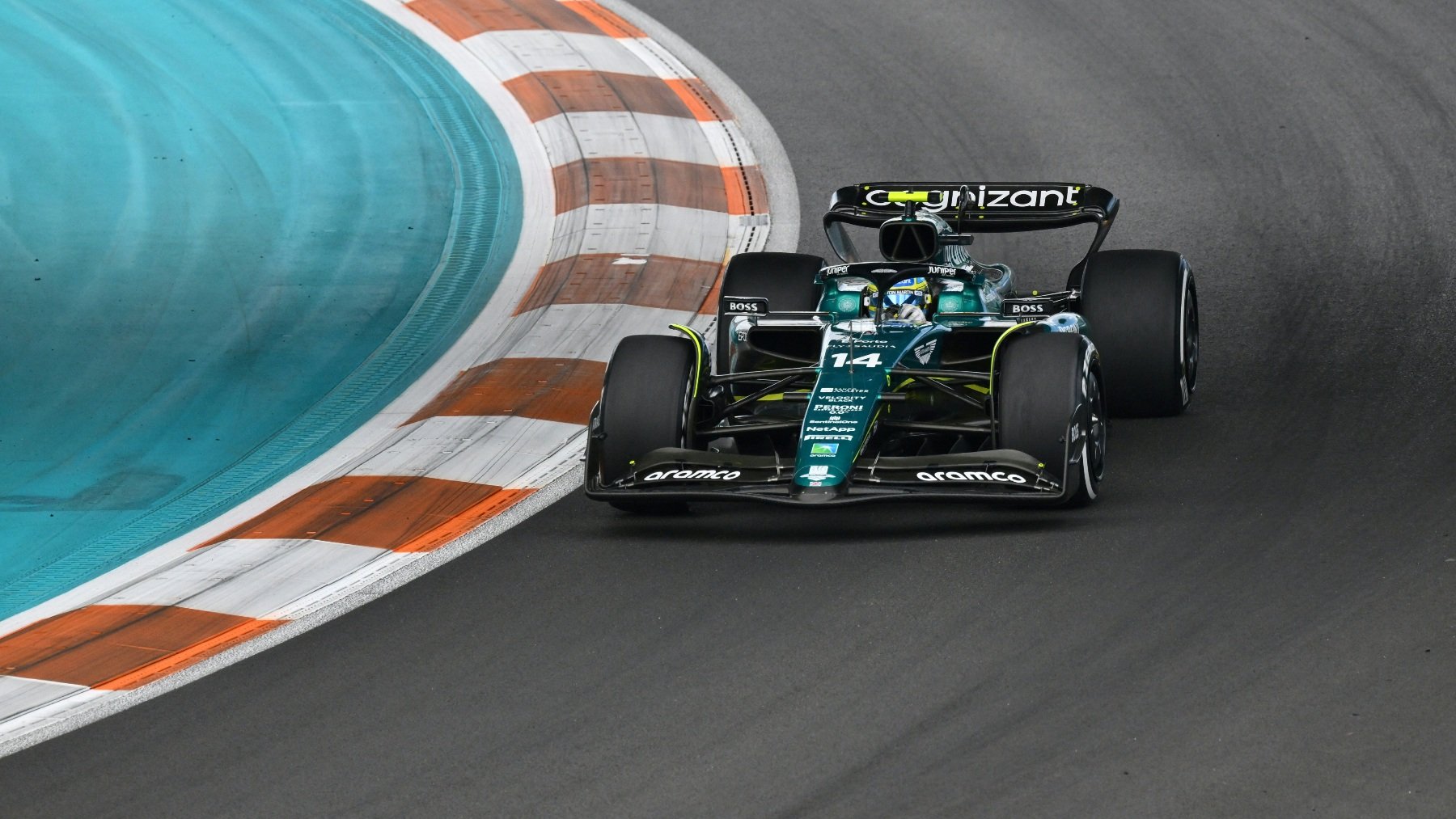 Fernando Alonso en el GP de Miami. (AFP)