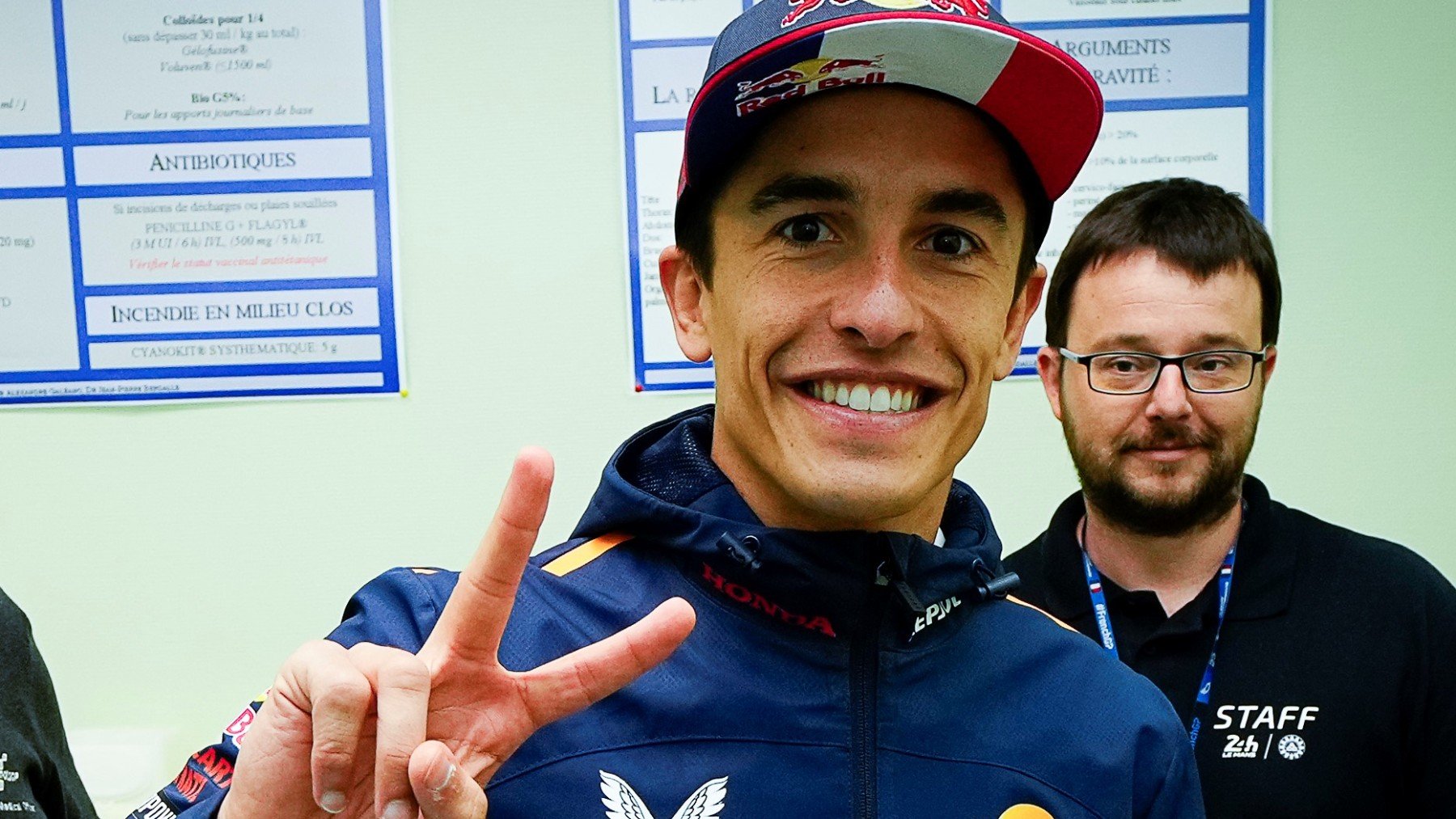 Marc Márquez tras pasar el control médico en Le Mans. (MotoGP)