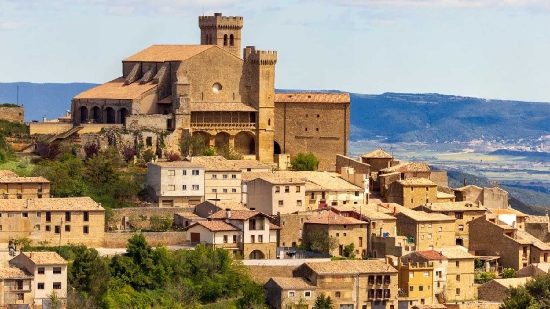 Descubre el pueblo medieval más sorprendente pueblo medieval