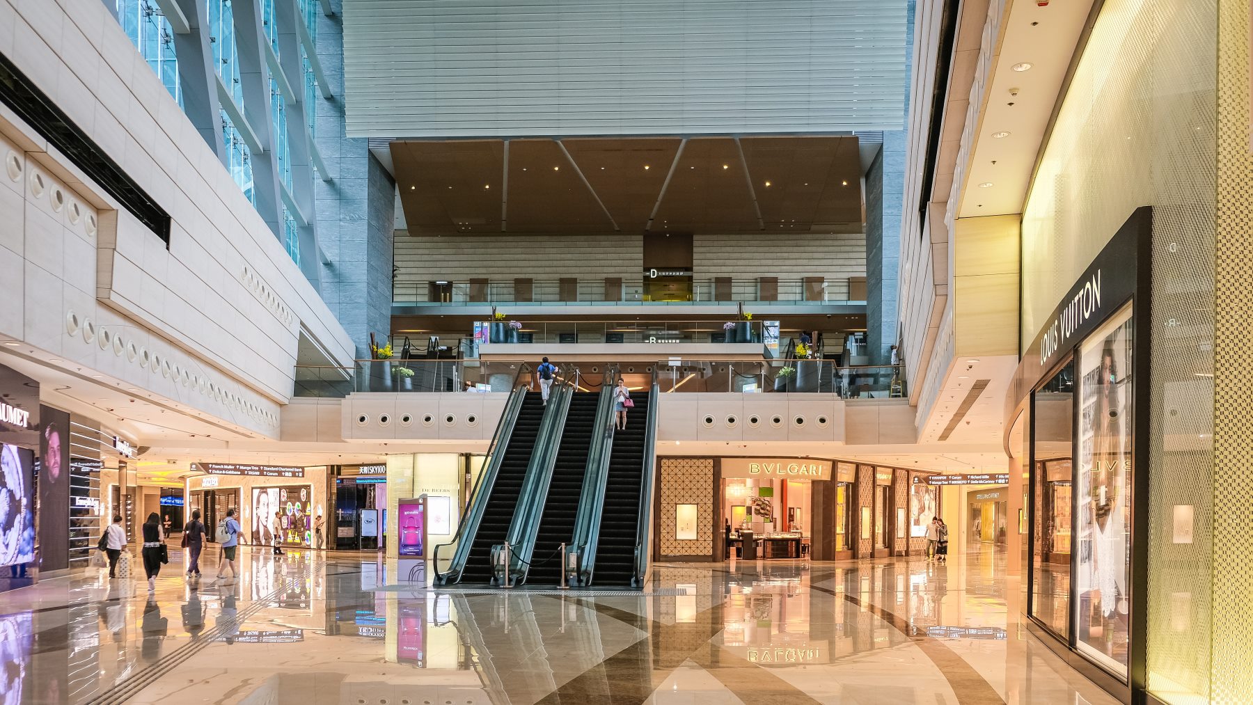 Durísima pérdida para este centro comercial: cierran las dos tiendas más famosas y los clientes están en shock