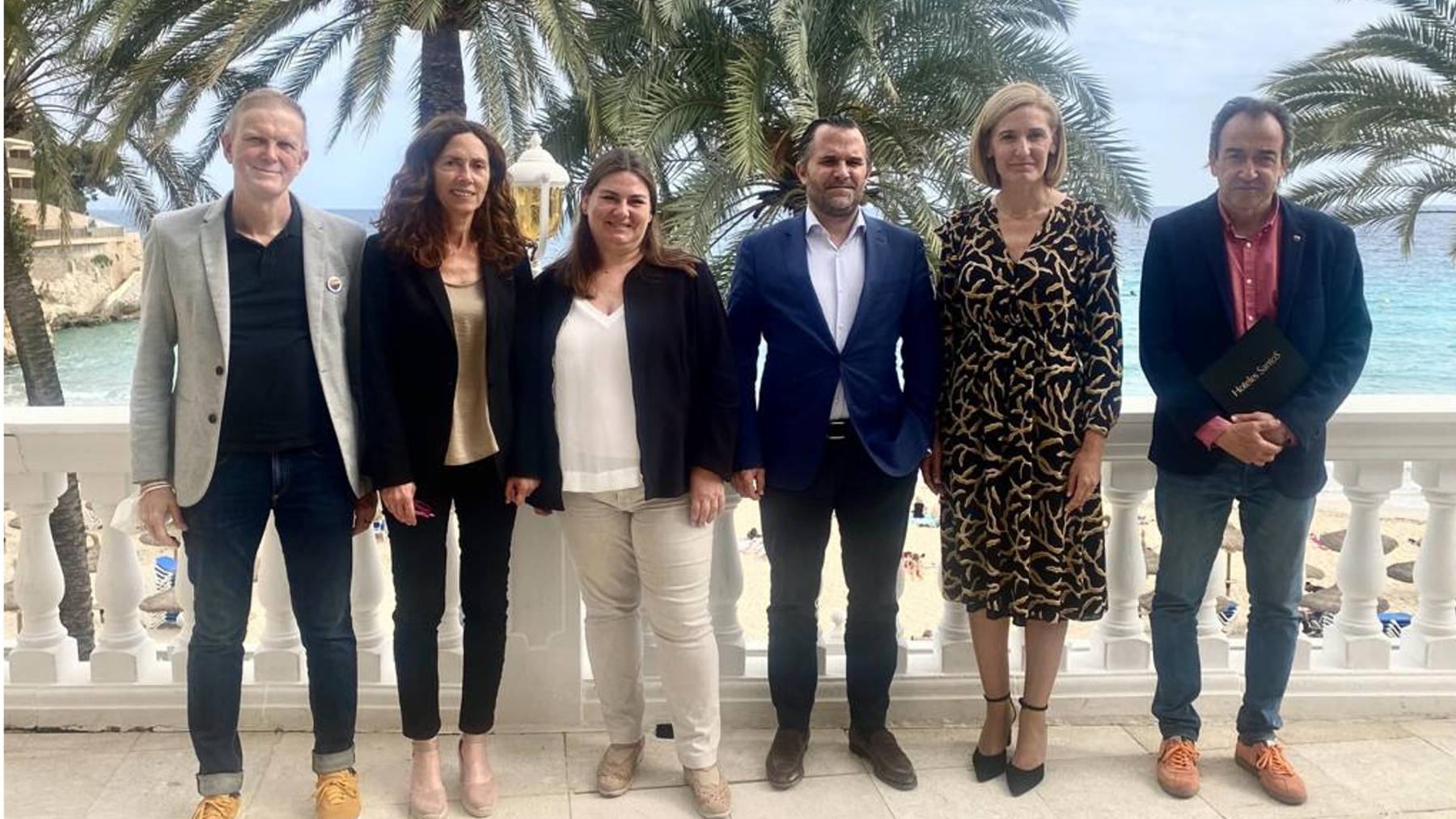 Reunión de Ciudadanos con los representantes de la asociación hotelera de la Playa de Palma.