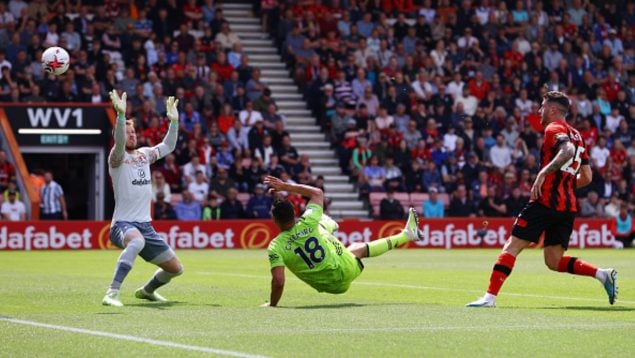 ¿El mejor gol de su carrera? La espectacular tijera de Casemiro con el Manchester United