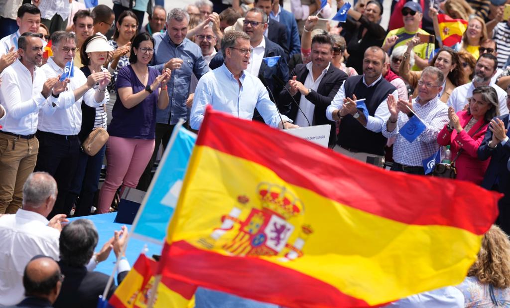 Feijóo interviene en el acto del PP en Las Palmas de Gran Canaria