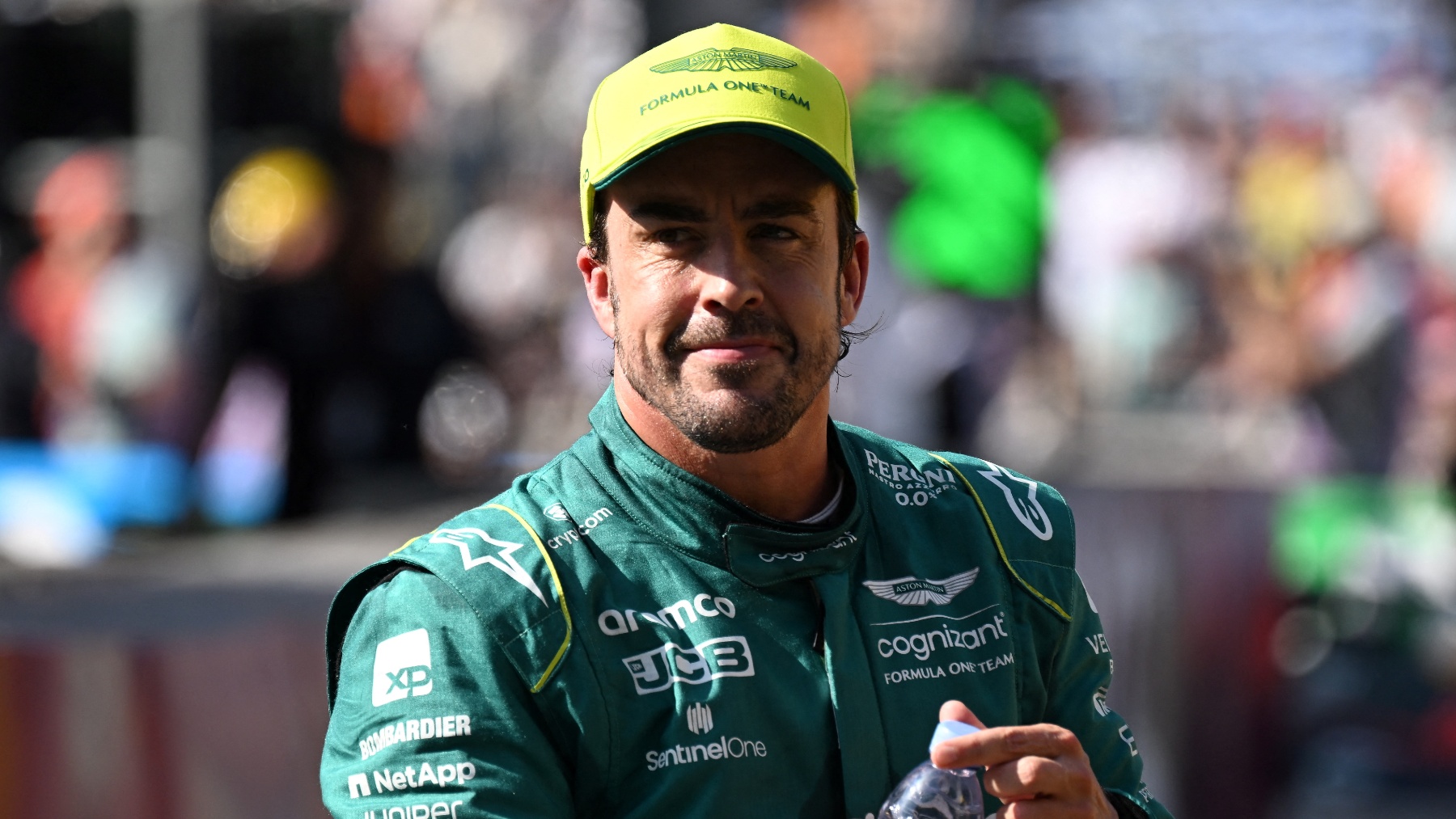 Fernando Alonso hace soñar a Aston Martin: se sube al podio en la