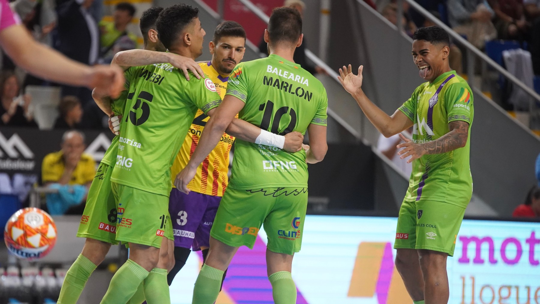 Celebración de un gol en Son Moix 1