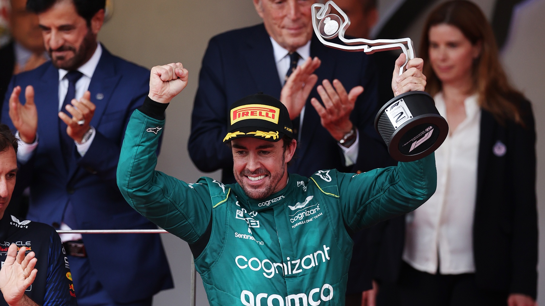 Fernando Alonso en el podio de Mónaco. (Getty)