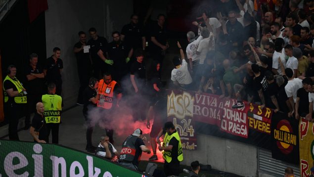 aficionados sevilla roma europa league