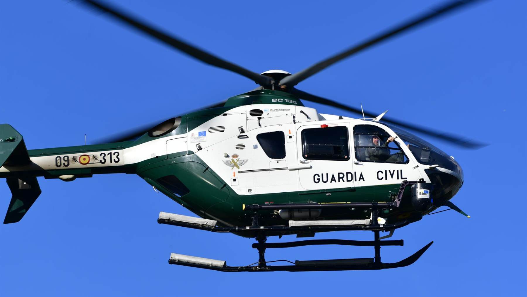 Un helicóptero de la Guardia Civil. Antonio Sempere – Europa Press