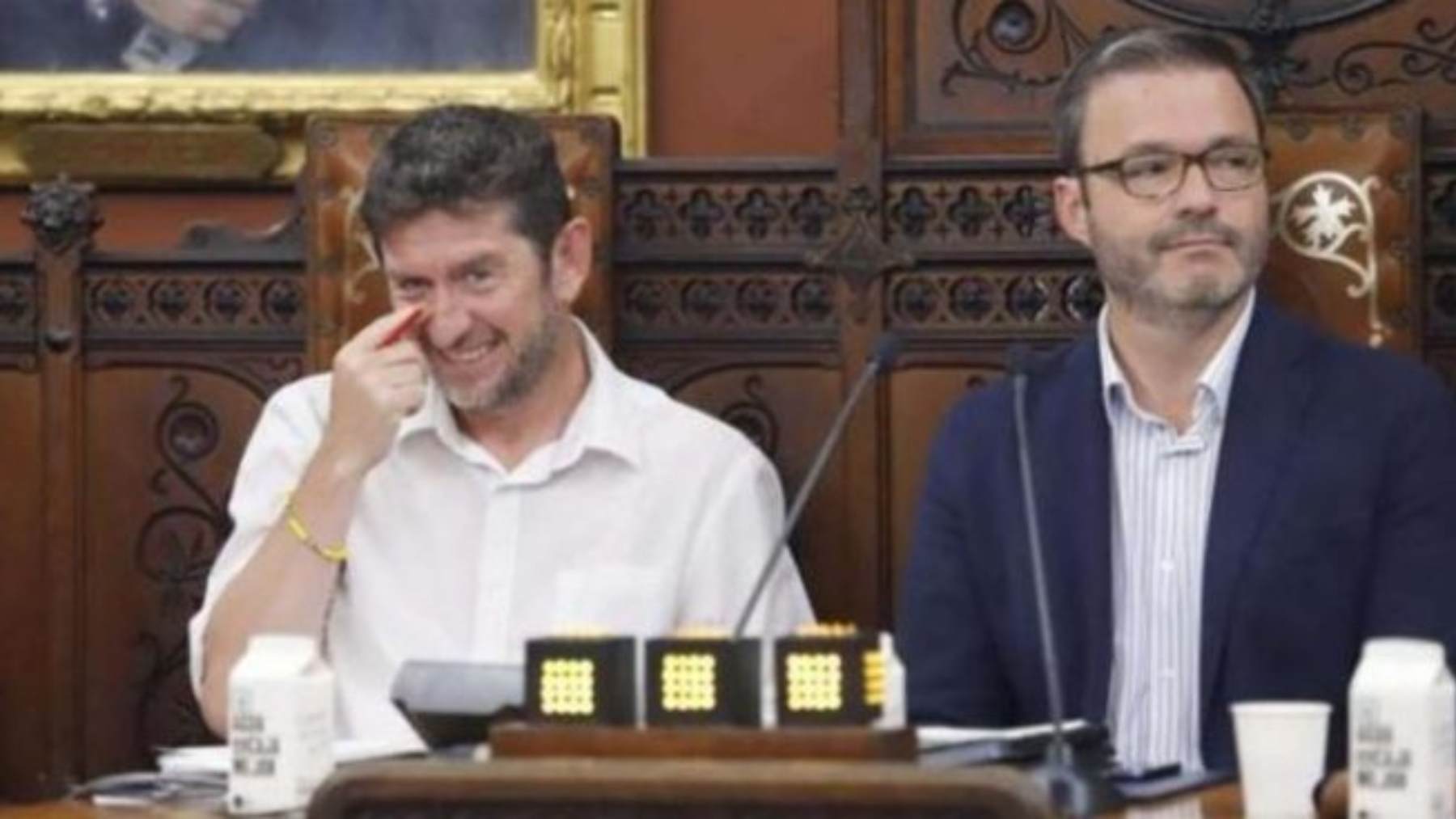 El concejal de Podemos, Alberto Jarabo, con el alcalde socialista de Palma, José Hila.