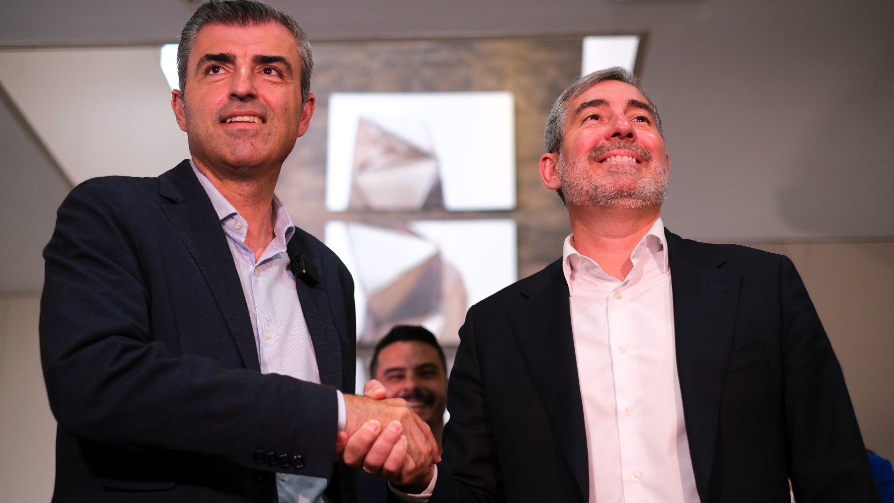Manuel Domínguez (PP) y Fernando Clavijo (CC). (Foto: Efe)