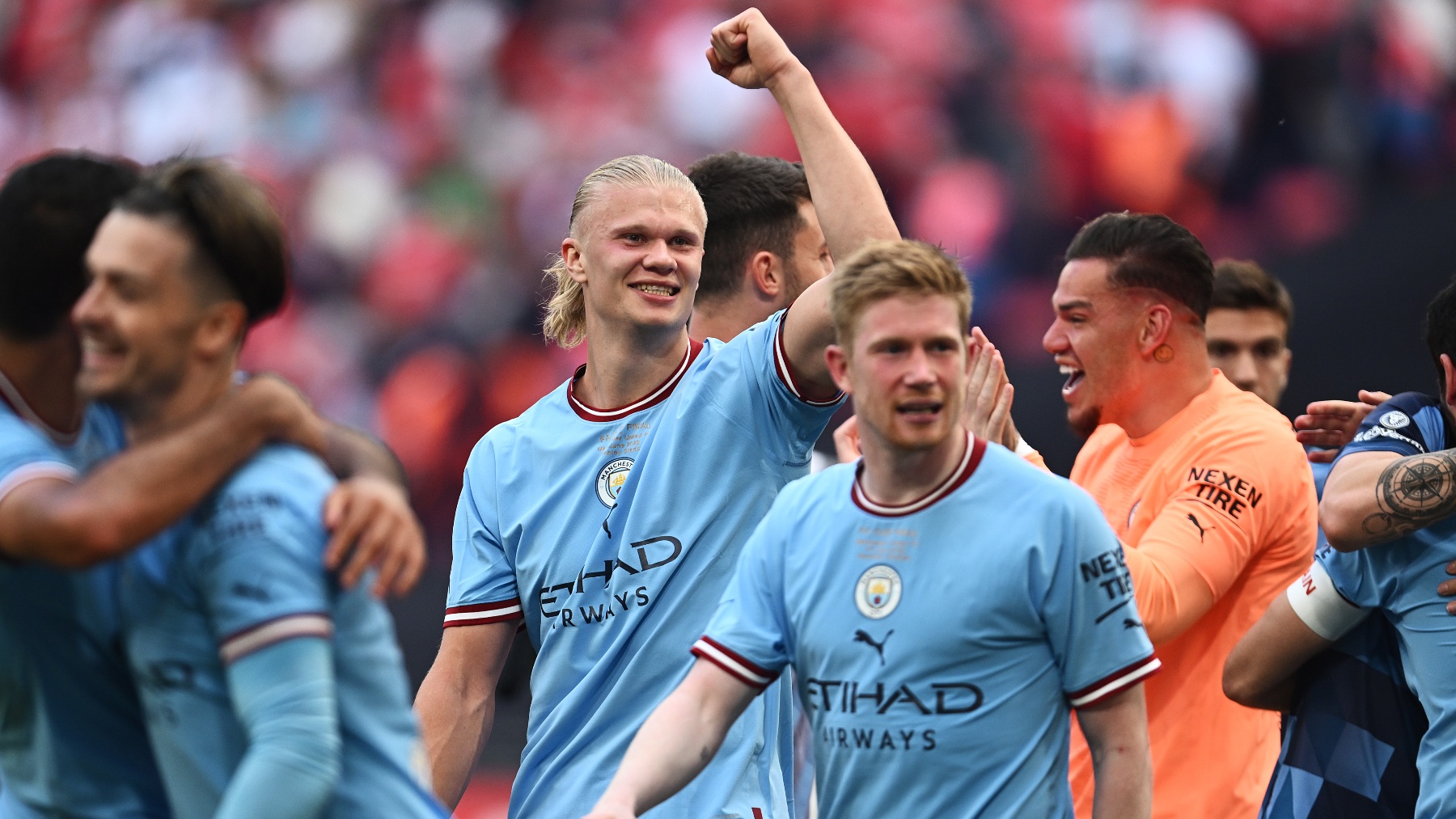 Jugadores del Manchester City celebrando un triunfo. (Getty)