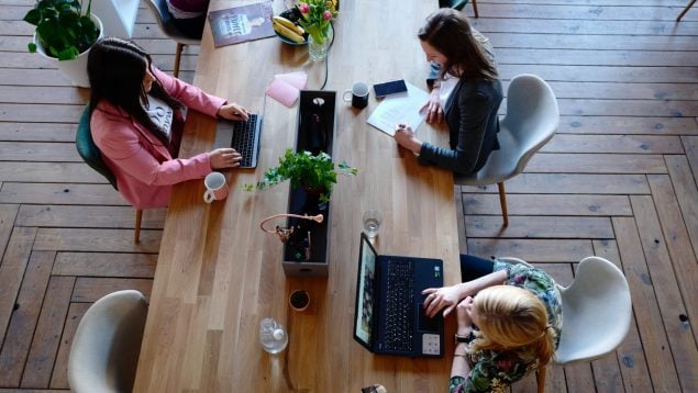 Atento al día libre que te puedes coger en el trabajo sin permiso: tus jefes no quieren que sepas esto