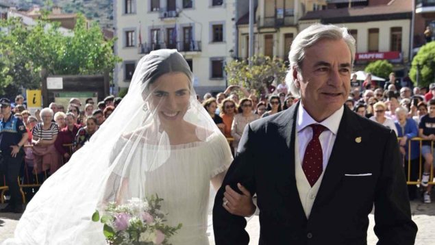 Así es Blanca, la hija mayor de Carlos Sainz: amante del deporte, moda y de la naturaleza