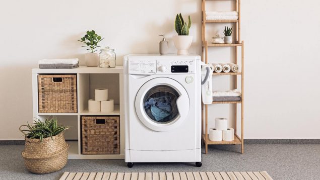 estos son los 8 errores más habituales al lavar la ropa en la lavadora