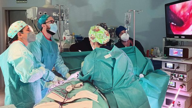 Quirónsalud Málaga realiza un innovador tratamiento quirúrgico 3D para pectus excavatum