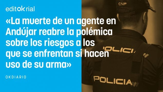 policías arma