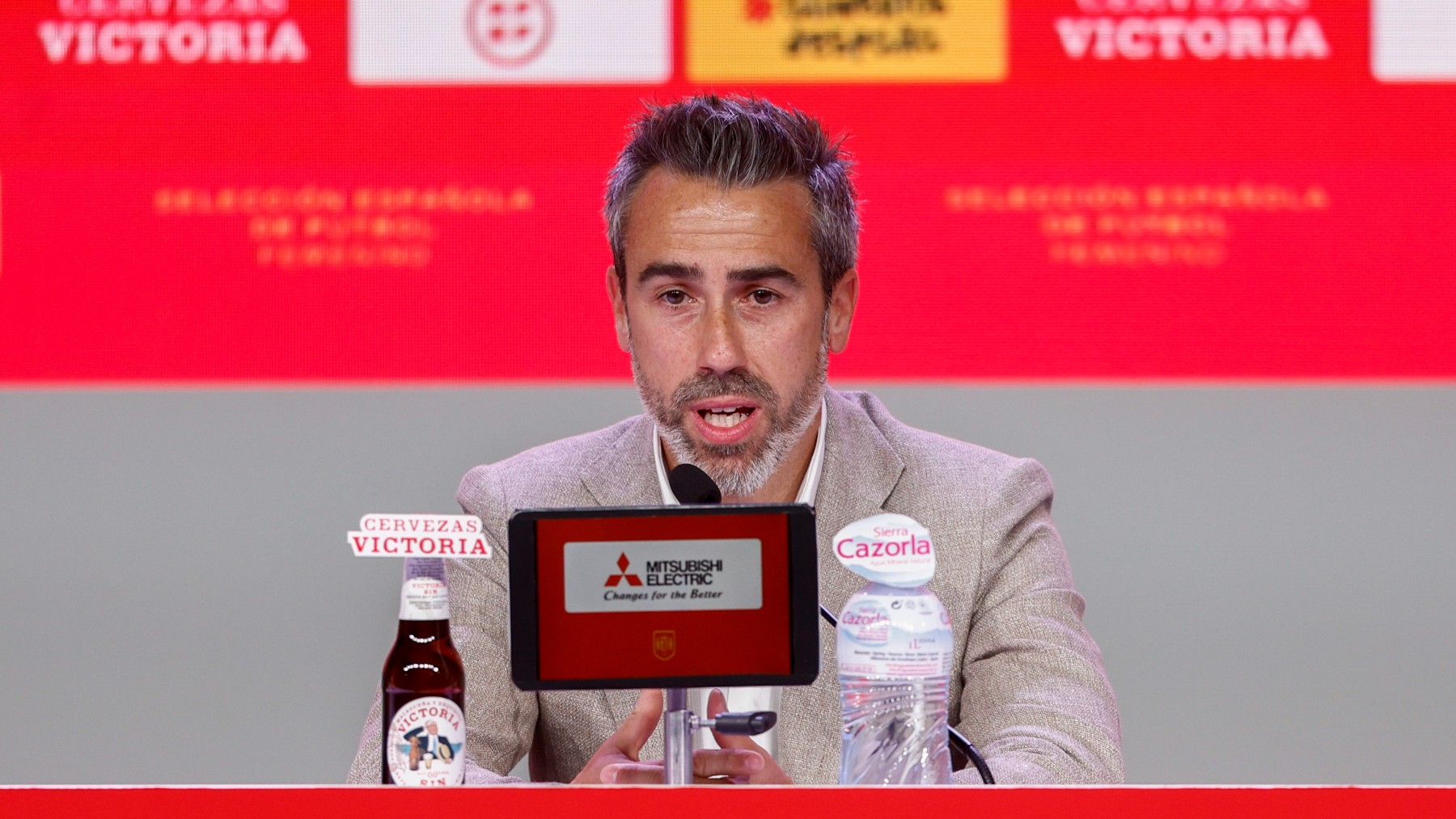 Jorge Vilda, en rueda de prensa. (EFE)